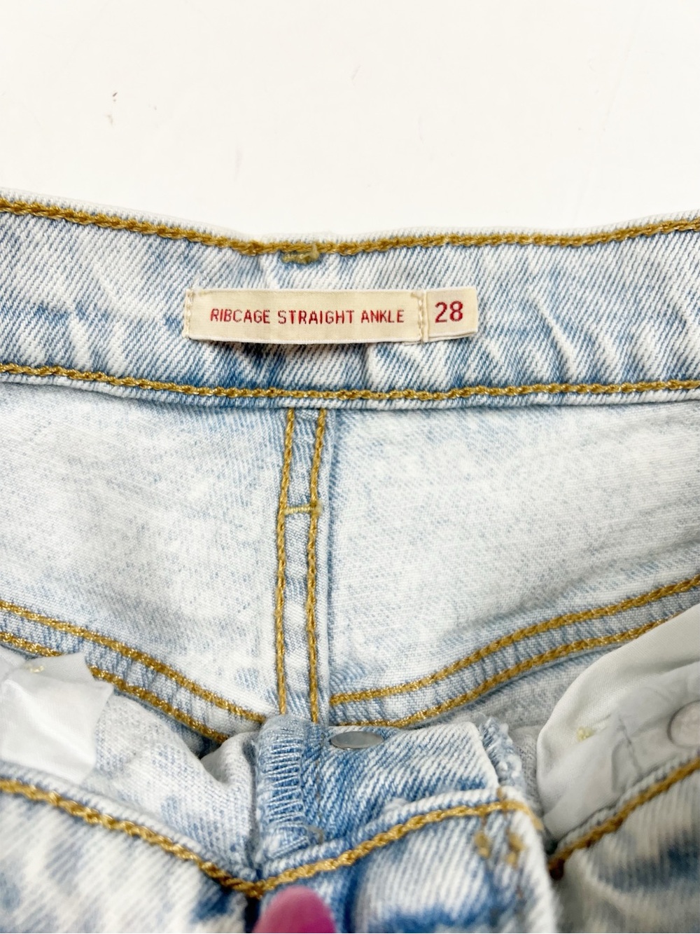 Levis Womens Classic Light Wash Ribcage Straight Leg Ankle Denim Jeans Size 28 - Picture 8 of 13